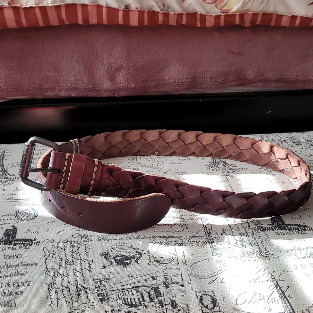 American Eagle brown thick leather belt buckle - Picture 3 of 4